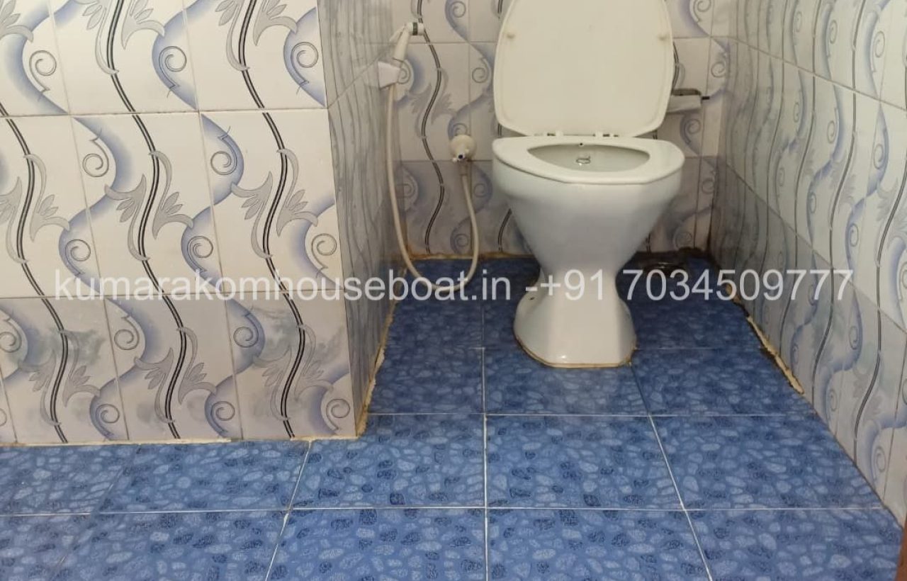 2 bd room toilet