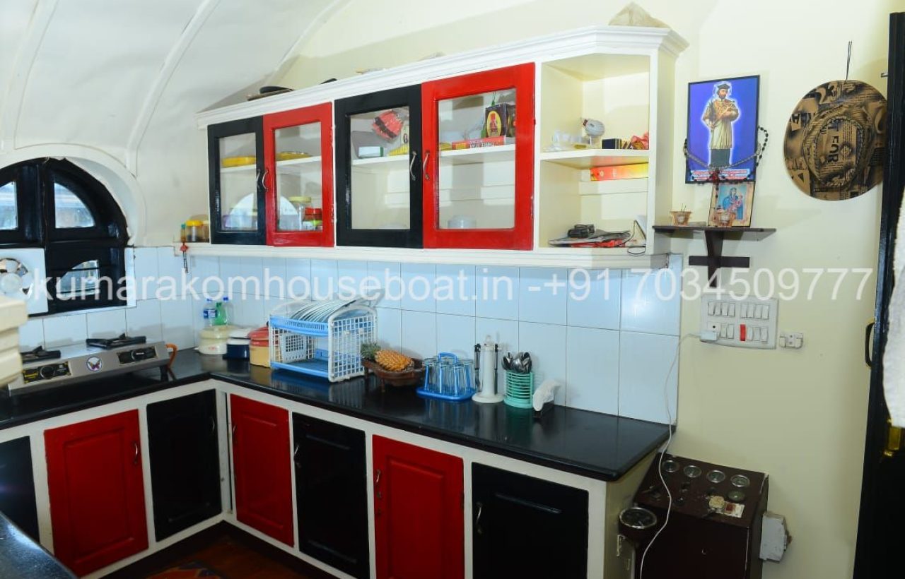2 bed roomkitchen