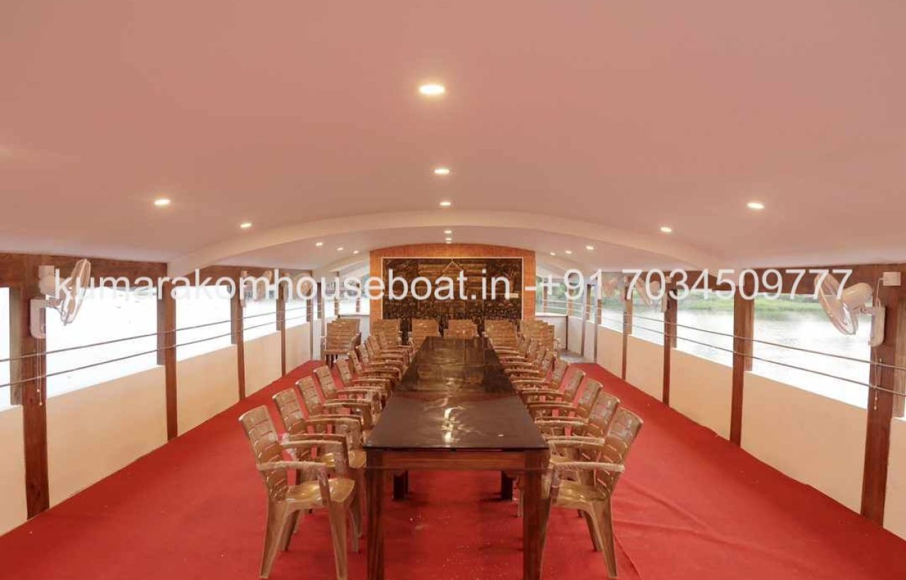4 bed room dining