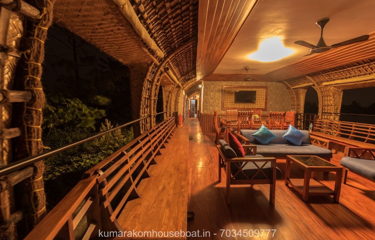 boat stay kumakom side