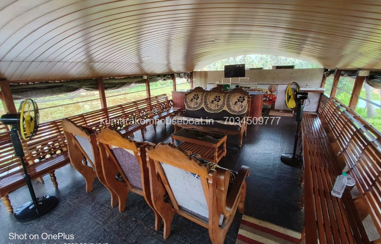 upperdeck in kumarakom boat house