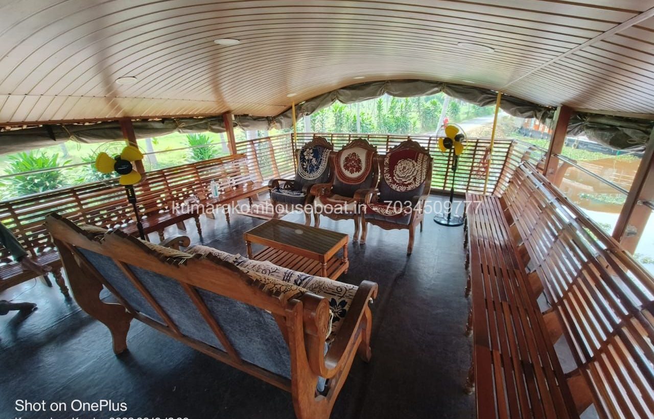 upperdeck in kumarakom houseboat